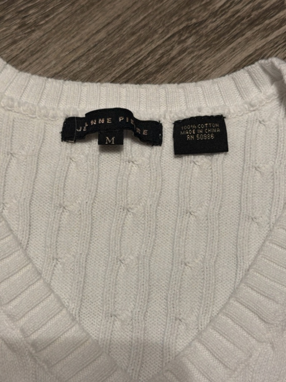 Jeanne Pierre White Cotton Cable V-Neck Sweater